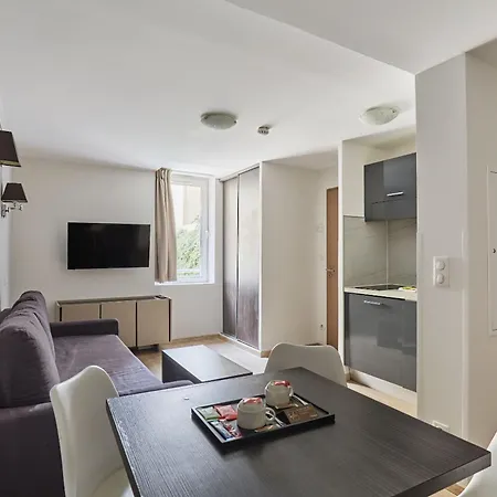 Odalys Centre Gare Saint Roch Apart Otel Montpellier