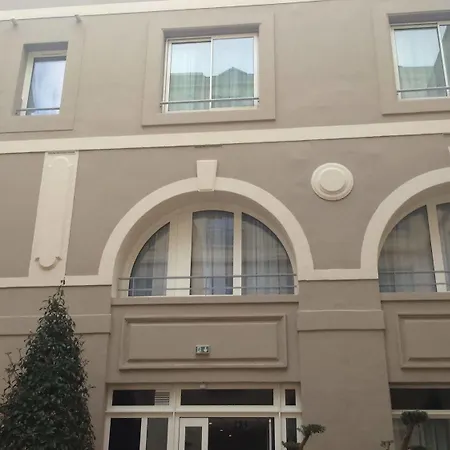 Apart Otel Odalys Centre Gare Saint Roch 4*