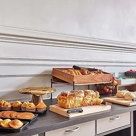 Odalys - Centre Gare Saint Roch 4*