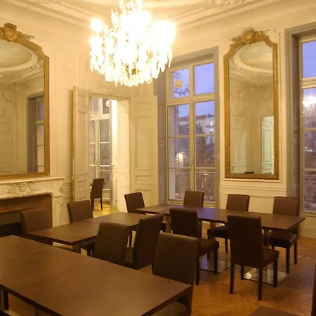 Aparthotel Odalys - Centre Gare Saint Roch Montpellier