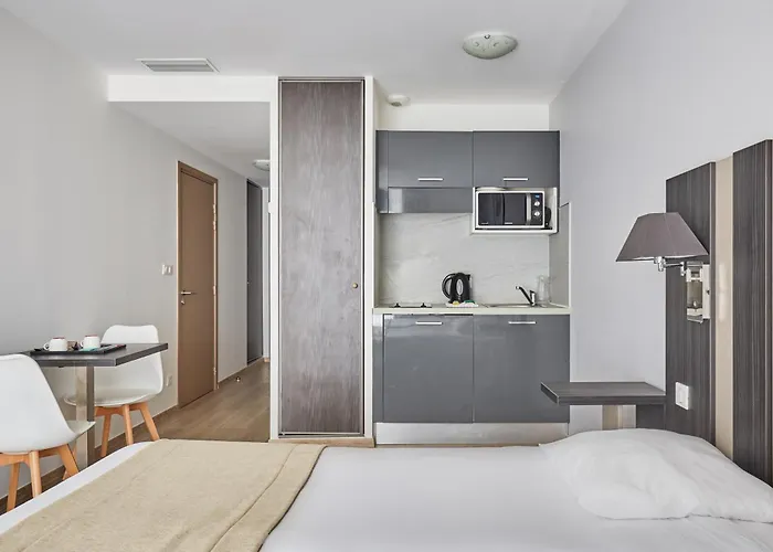 Apart-hotel Odalys - Centre Gare Saint Roch 4*