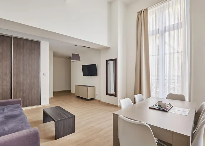 Odalys Les Occitanes Appart hôtel 4*