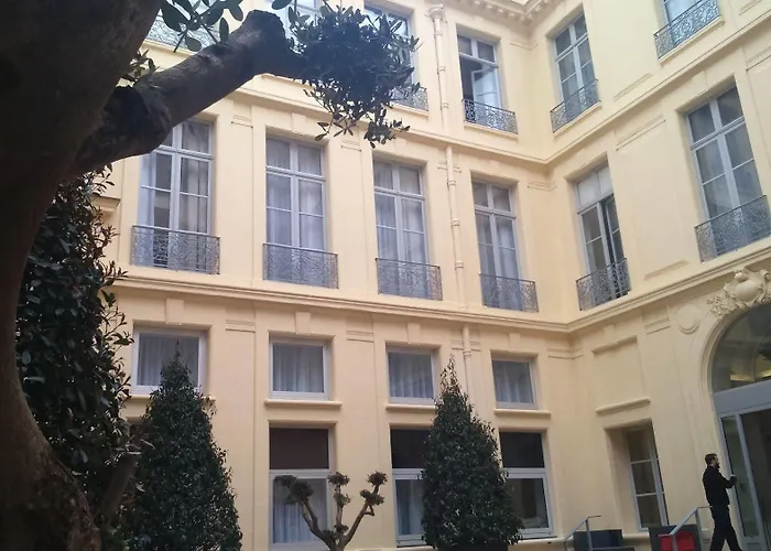 Apart-hotel Odalys - Centre Gare Saint Roch